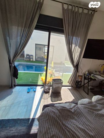 בית פרטי/ קוטג', כפר ורבורג