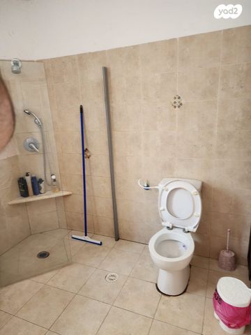 דירה, דרך השלום 42, תל חנן, נשר