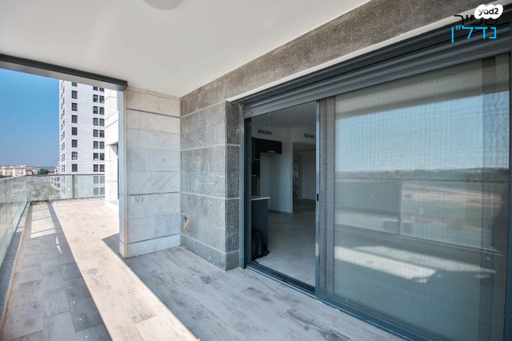 גג/ פנטהאוז, אור ים, אור עקיבא