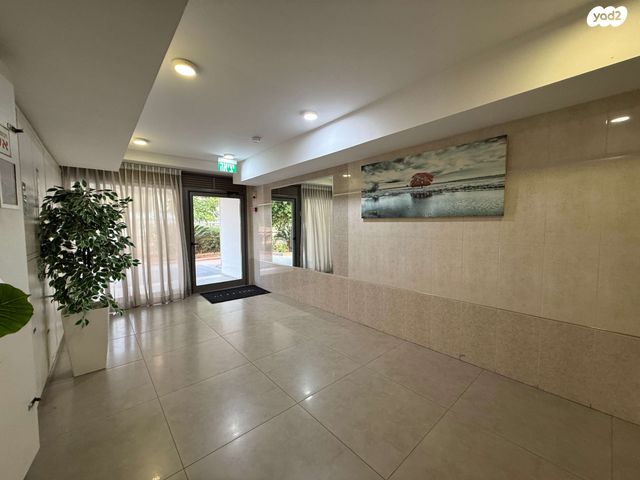 דירה, גפן 66, החורש, חריש