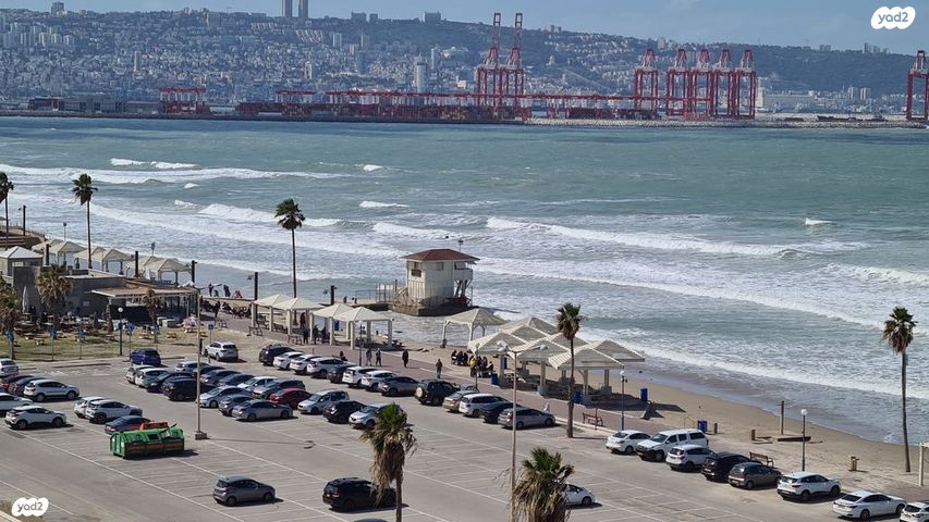 דירה, שדרות הנשיא טרומן, קרית חיים מערבית, חיפה