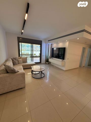 שדרות החוצבים 