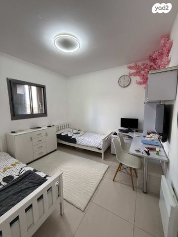 דירה, שדרות החוצבים, נופי החורש, מבשרת ציון