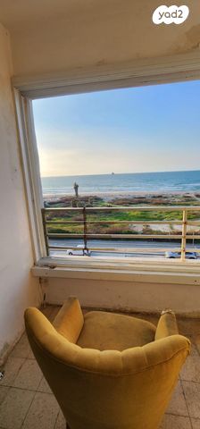 דירה, שדרות הנשיא טרומן 44, קרית חיים מערבית, חיפה