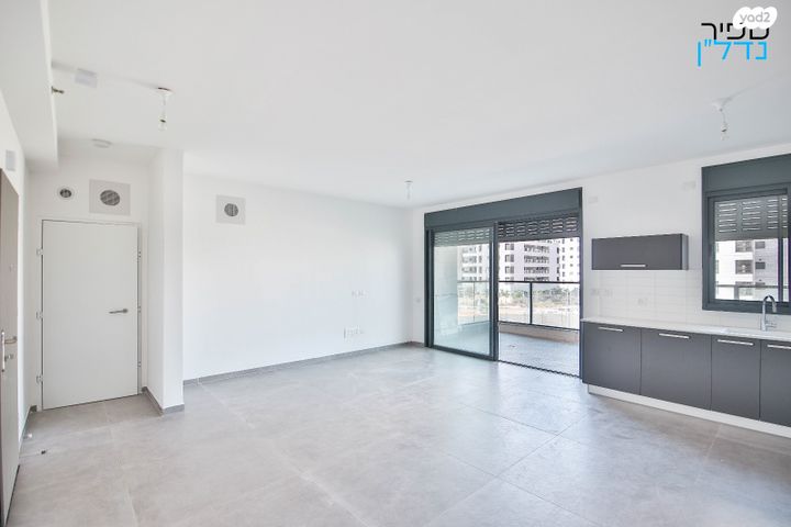 גג/ פנטהאוז, אור ים, אור עקיבא