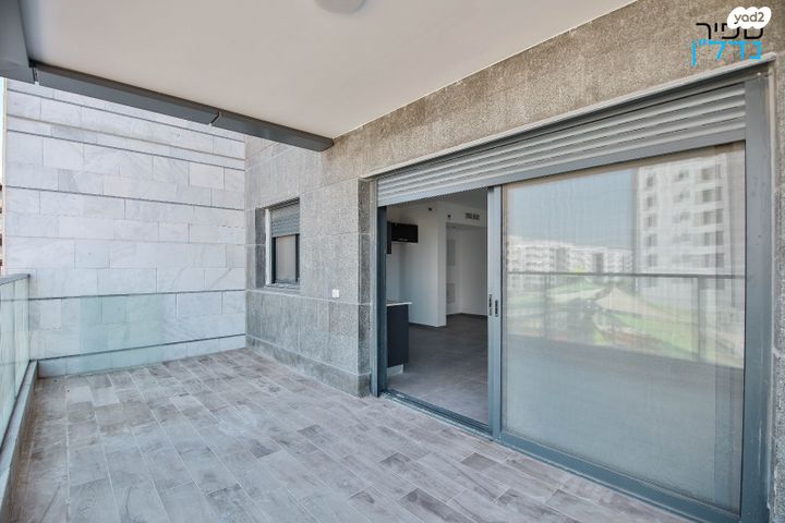 גג/ פנטהאוז, אור ים, אור עקיבא