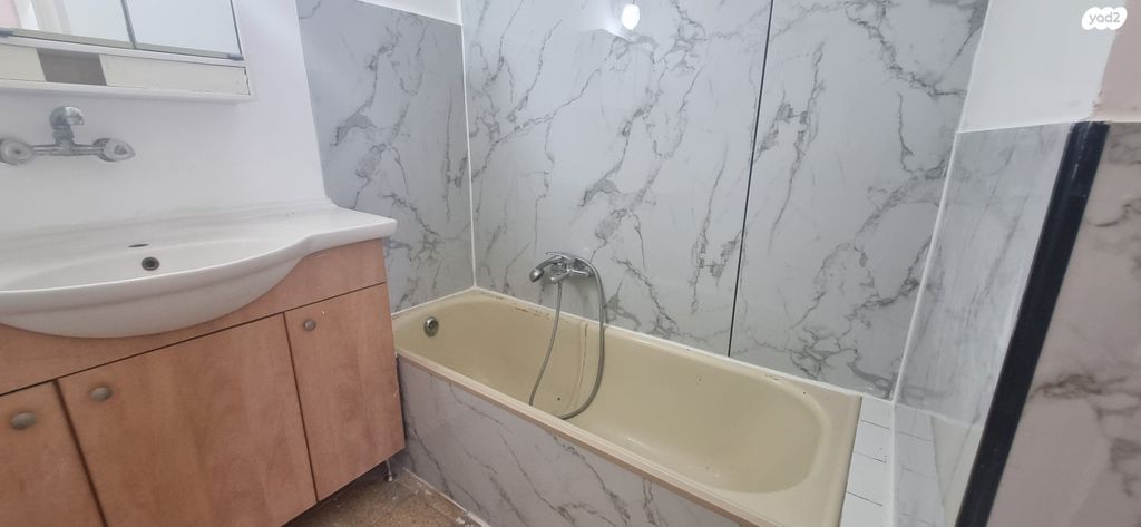 דירה, חטיבת כרמלי, נווה פז, חיפה