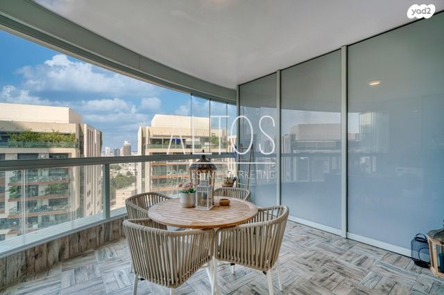 דירה, גרציאני יצחק 8, גני שרונה, קרית הממשלה, תל אביב יפו