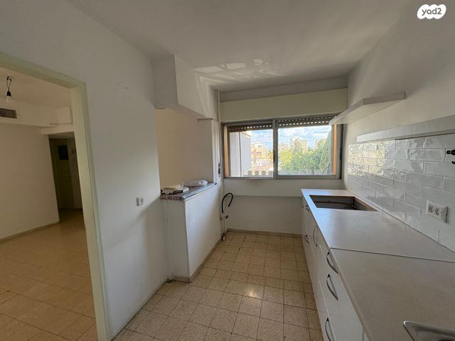 דירה, דרך הארבעה, עכו