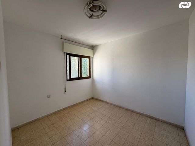 דירה, דרך הארבעה, עכו