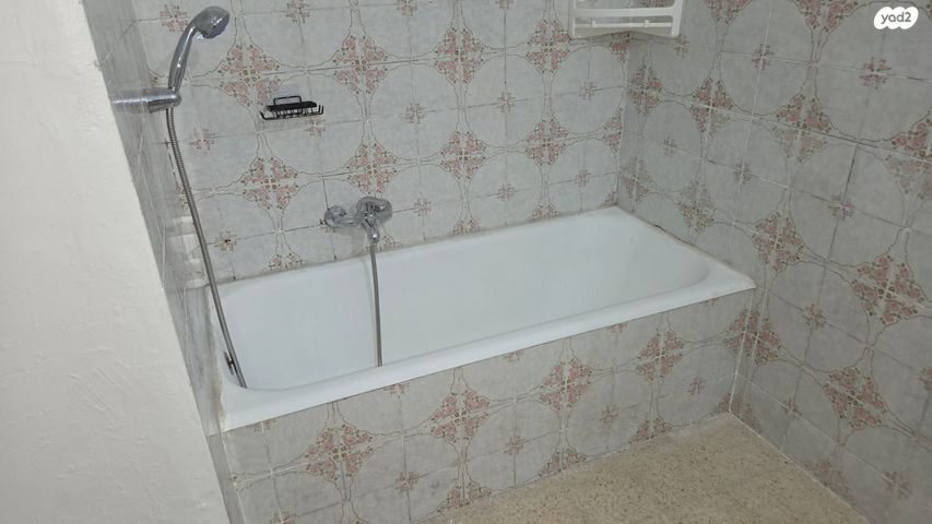 דירה, מעלות תרשיחא