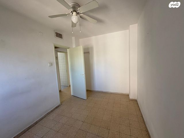 דירה, דרך הארבעה, עכו