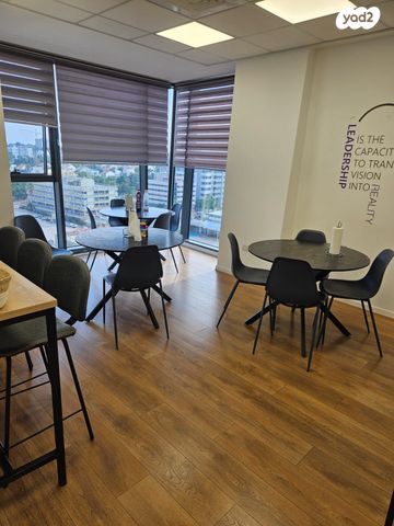 יגאל אלון 94