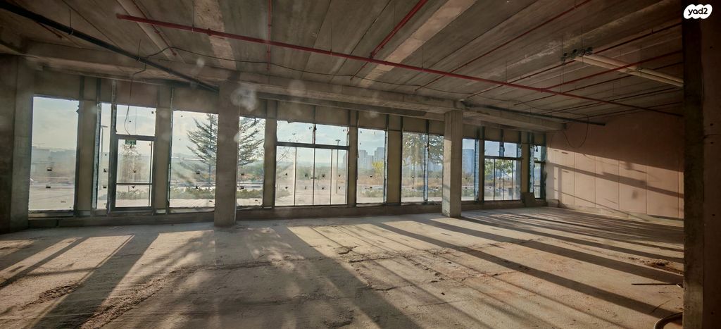 חנויות/ שטח מסחרי, ראש העין