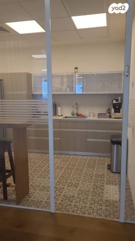 משרדים, הרוקמים, אזור תעשיה ג, חולון