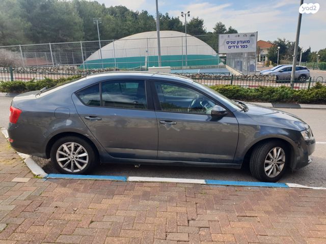 סקודה אוקטביה