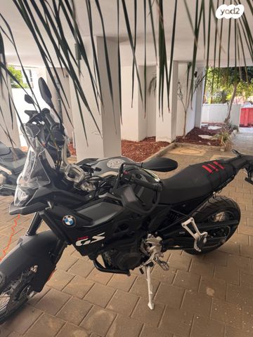 ב.מ.וו F-900GS
