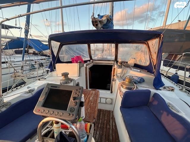 יאכטות - מפרשית