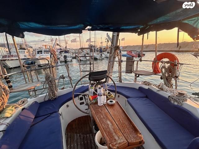 יאכטות - מפרשית