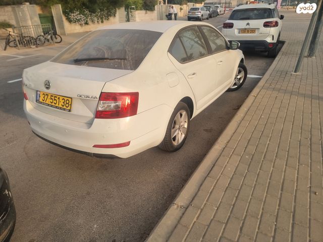 סקודה אוקטביה