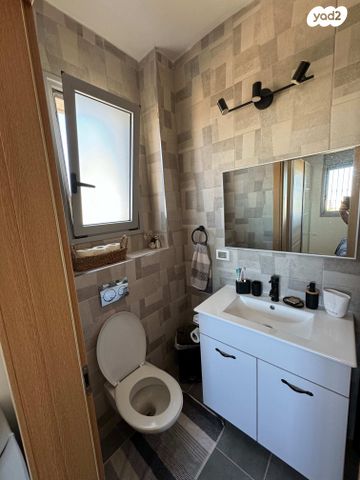 דירה, תלמוד בבלי 4, דובב מישרים / רמת בית שמש ד-1, בית שמש