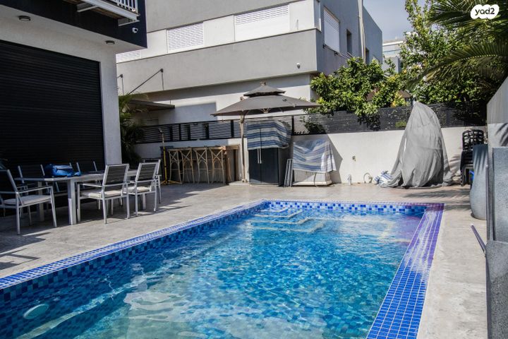 דו משפחתי, האחווה 31, שרונה, כפר יונה