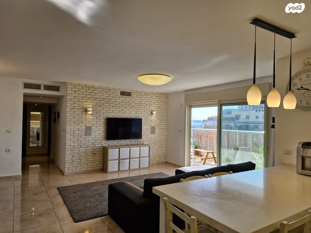 דירה, ברוש 5, קרית השרון, נתניה