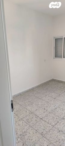 דירה, שדרות פנחס ספיר 9, קרית ים ג', קרית ים