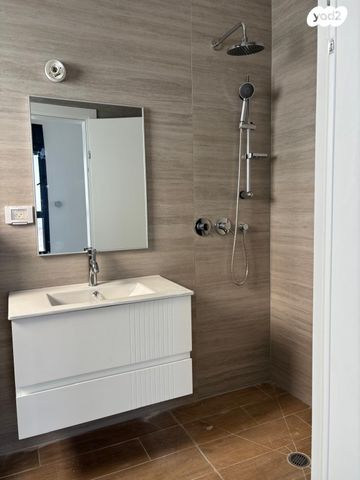 דירה, אוסישקין 39, מרכז העיר דרום, נתניה