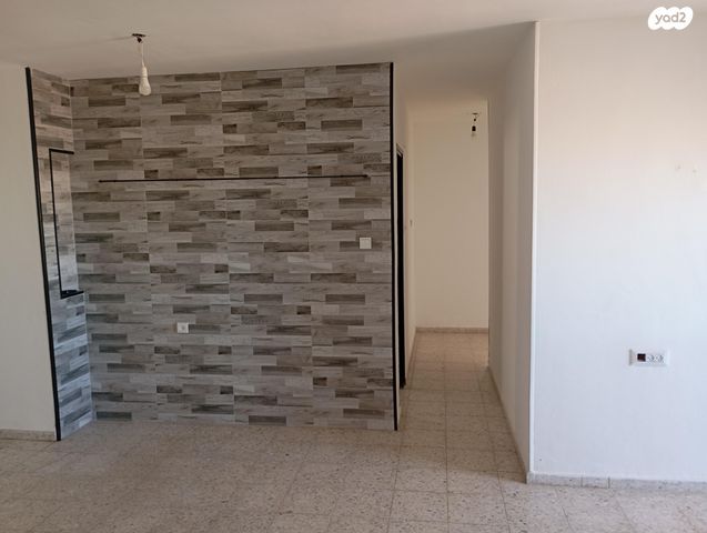 דירה, משה שרת 42, ברנע, אשקלון