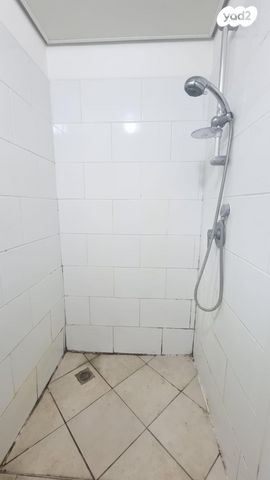 דירה, אריה לובה אליאב 18, זיו, חיפה