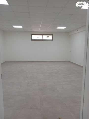 משרדים, 672 1, דאלית אל כרמל, דאלית אל כרמל