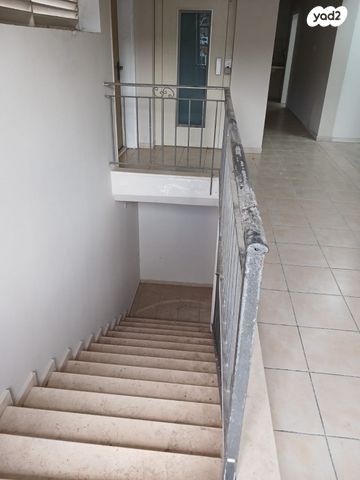 משרדים, 672 1, דאלית אל כרמל, דאלית אל כרמל