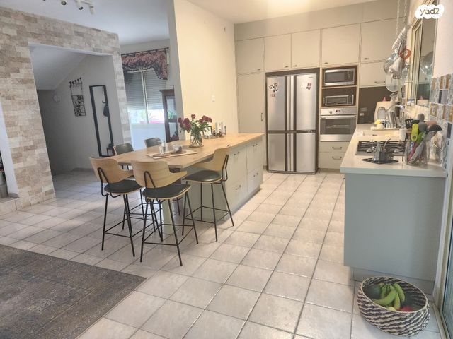 בית פרטי/ קוטג', כפר ורדים