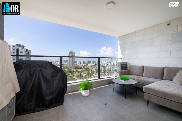 דירה, הנמל, נאות רבין, יבנה