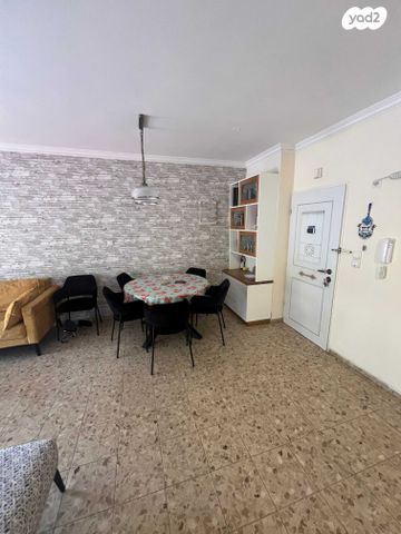 דירת גן, אז"ר, צפון, כפר סבא