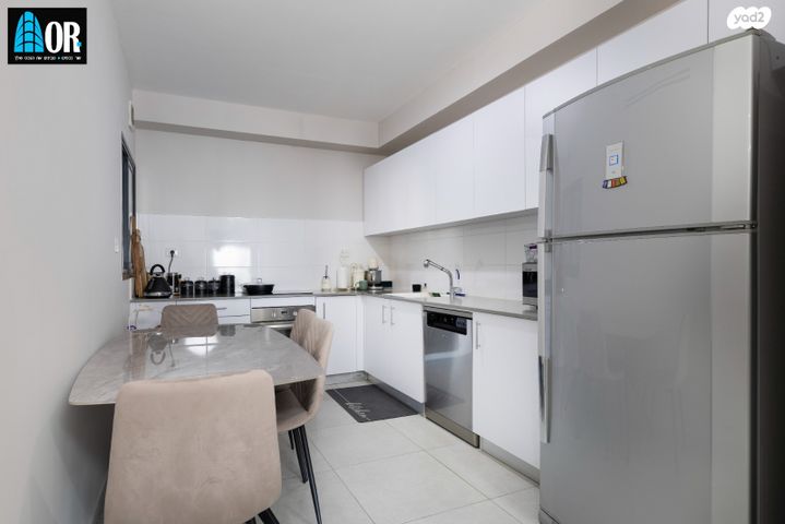 דירה, הנמל, נאות רבין, יבנה