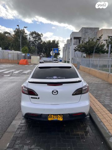 מאזדה 3