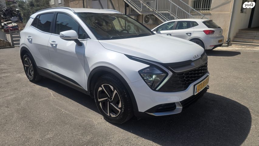 ספורטז' Urban אוט׳ 2.0 (156 כ״ס)