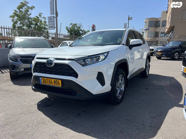 מודעת רכב טויוטה RAV4