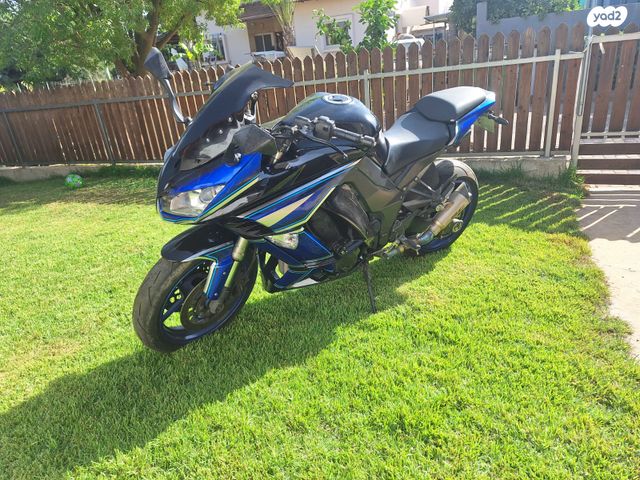 קאוואסאקי Z1000SX