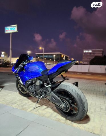 ימאהה YZF-R1
