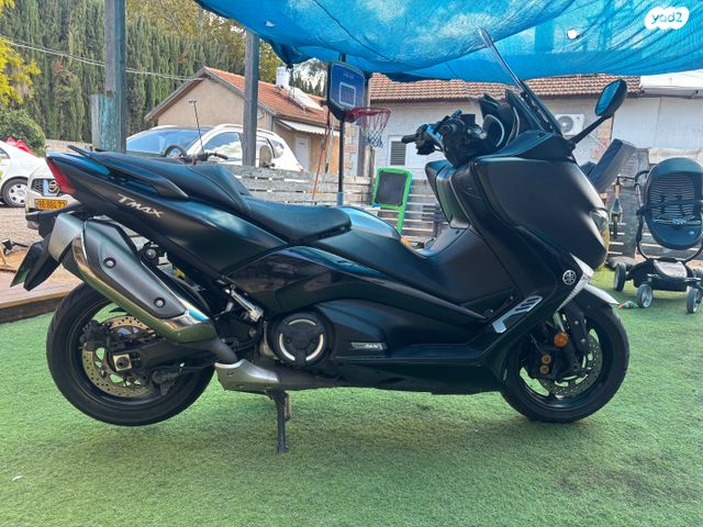 ימאהה T-Max 530