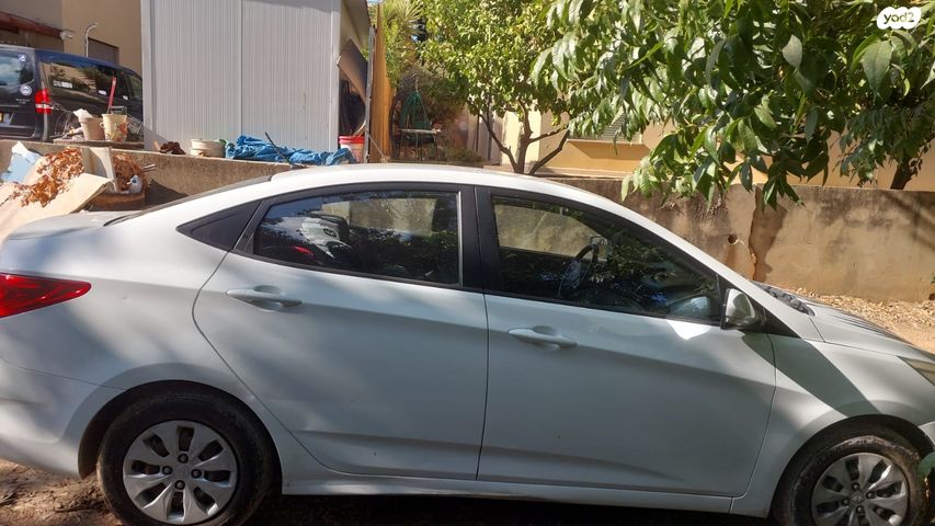 יונדאי אקסנט i25