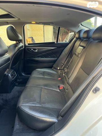 אינפיניטי Q50