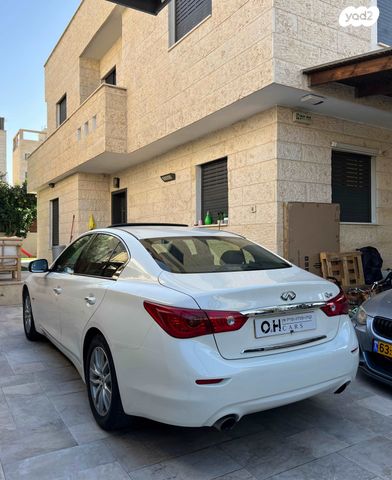 אינפיניטי Q50