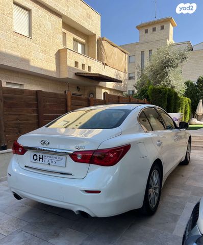 אינפיניטי Q50