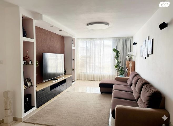 שדרות בר אילן 71