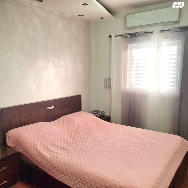 דירה, שדרות בר אילן 71, דרום מערב ותיק, בת ים