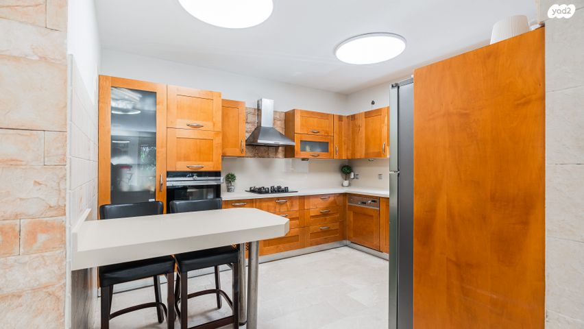 בית פרטי/ קוטג', יקותיאל אדם 23, בן גוריון, חולון